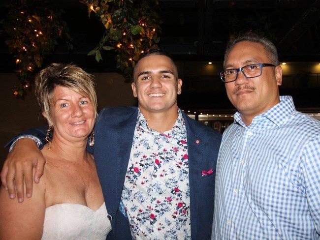 Nikorima with mum Deb and dad Calley on his 21st birthday in 2017.