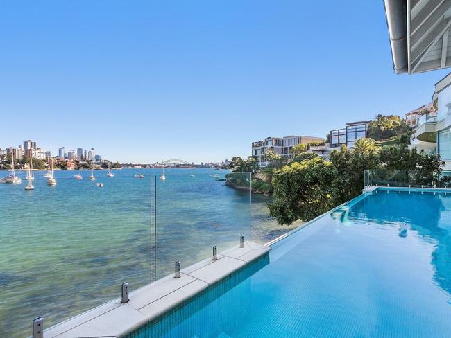 Jonathan Chancellor competing bids: 42A Wolseley Road, Point Piper