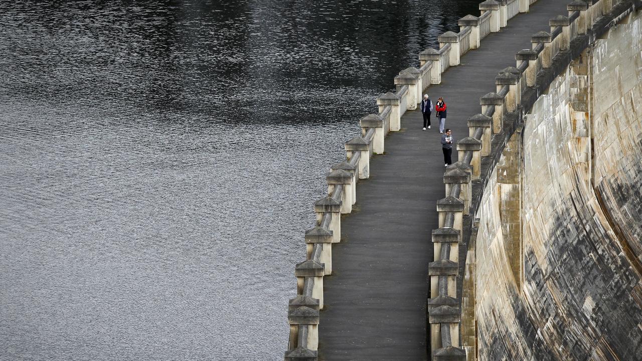 Melbourne Water dams full but new desal deal not ruled out | Herald Sun