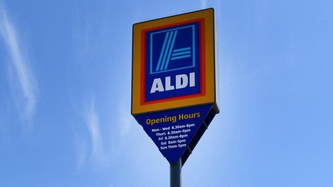 Aldi has applied to set up shop in the Shire’s most significant new development.