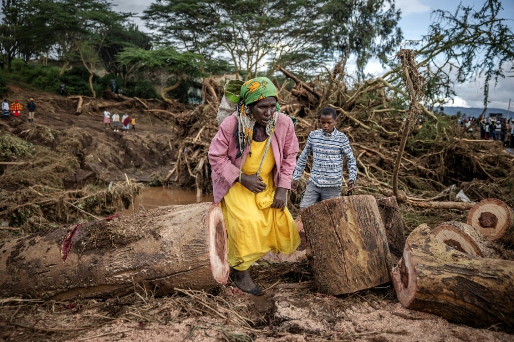 Kenya’s Ruto orders evacuations after deadly floods | The Weekly Times