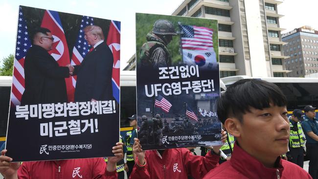 South Koreans protest outside the US embassy in Seoul. Picture: AFP