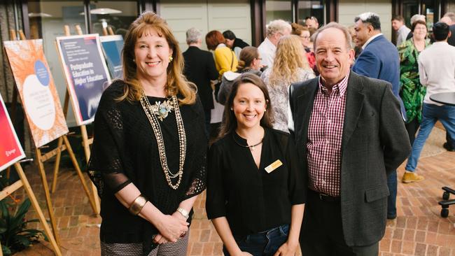 Dr Annette Bromdal (centre) with Professor Barbara de la Harpe, and Professor Peter Terry