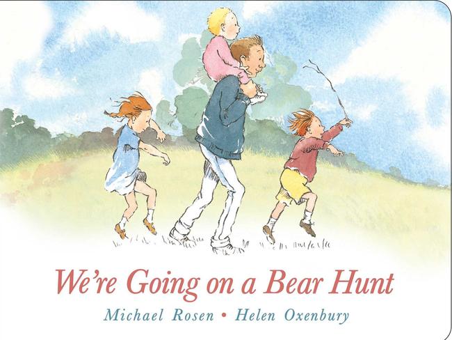 The book cover of We're going on a Bear Hunt.