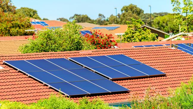 Under a move towards “dynamic curtailment”, households would not be prevented from accessing solar power – only from feeding excess energy into the grid.