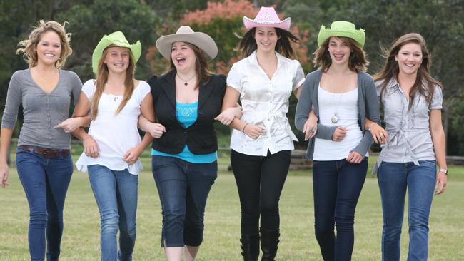 Mudgeeraba Showgirl entrants parade at Mudgeeraba Showground in 2009. (L-R) Tanya Diesel 18, Siani Oliver 13, Amy Lapthorne, 19, Melinda Mesiano 18, Kaiya Johnson 13, Gemma Diessel 17. 