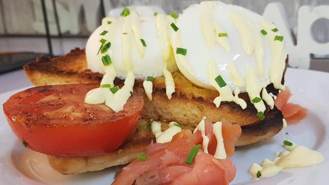 Breakfast at Café Tahbella, Oxenford.