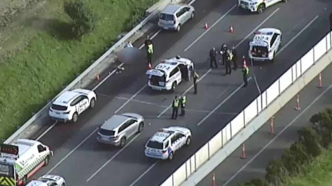 Monash Freeway Shooting Man Shot Dead In Police Standoff In Melbourne Au — Australia 2141