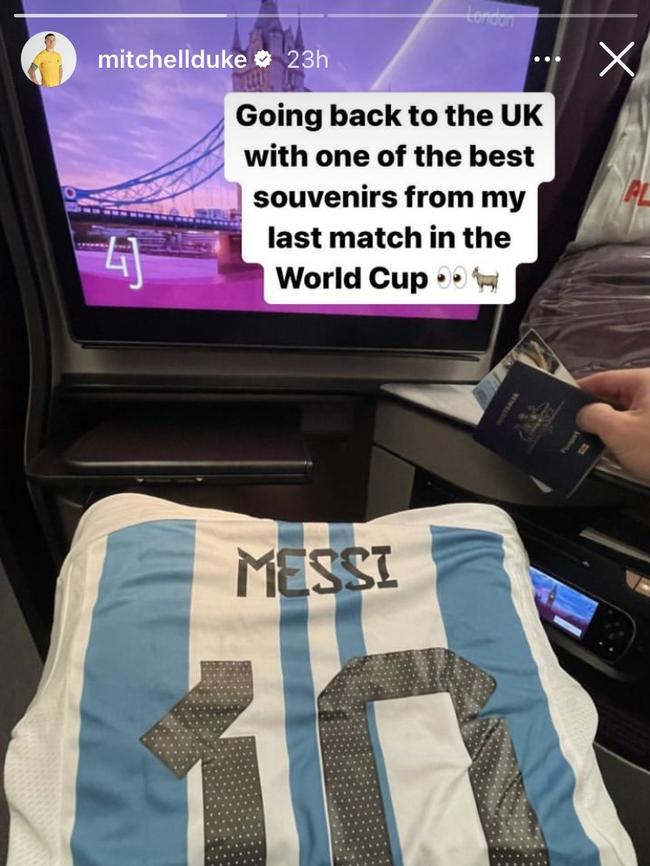 Duke made sure the prized jersey stayed close as he left Qatar. Picture: Instagram