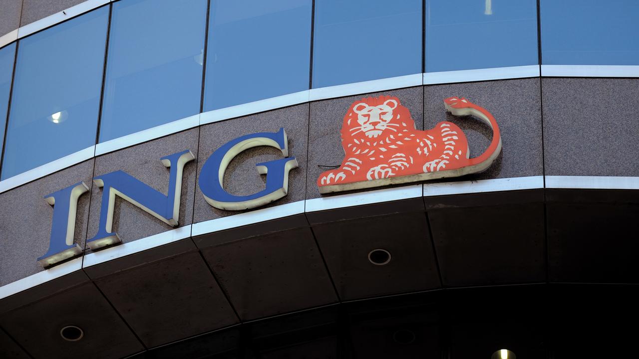 ING customers can receive 1 per cent cash back on gas, electricity and water bills of up to $100 each financial year if they ­deposit more than $1000 a month and make more than five pur­chases. Picture: AAP