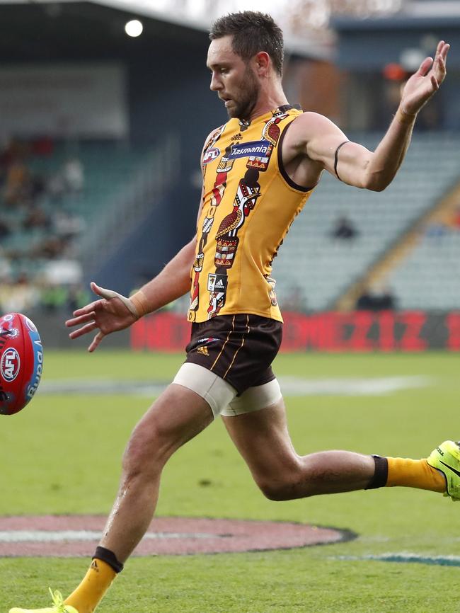 Jack Gunston will benefit from Patton’s arrival. Pic: AFL Photos