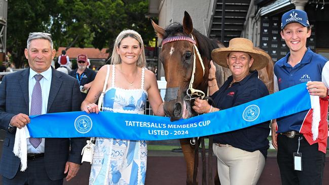 Trainers Tony and Maddy Sears (far left and second from left) with Yellow Brick after his win last start. Picture: Grant Peters/Trackside Photography