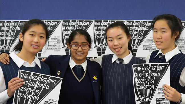 Hornsby Girls High School Strives To Close The Gap Between Indigenous And Non Indigenous Students Daily Telegraph