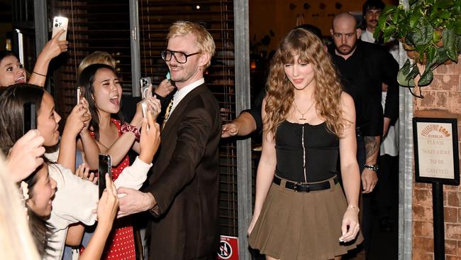 ONE TIME WEB USE FOR NEWS.COM.AU ONLY -  FEES APPLY - CONTACT BACKGRID FOR ANY OTHER USE -  AU_2848218 - Sydney, AUSTRALIA  -  Taylor Swift was seen leaving an inner city Bar and Restaurant on Tuesday evening. The pop sensation was spotted ahead of her sold out stadium shows. The ÃÂ¢Ã¢Â¬ÃEras World TourÃÂ¢Ã¢Â¬Ã juggernaut continues with the superstar to rock Sydney with the first of four mammoth shows on Friday.    Pictured: Taylor Swift    BACKGRID Australia 20 FEBRUARY 2024     BYLINE MUST READ: Chris Dyson / BACKGRID / BACKGRID    Phone: + 61 419 847 429  Email:  sarah@backgrid.com.au