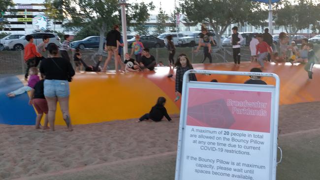 Chevron Island dad Paul Harris said he was shocked to see what he believed was more than 40 children on the jumping pillow despite limits of just 20.