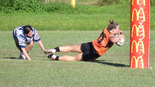 The Herbert River Crushers Women’s team drew 20-20 with Townsville Brothers in a hard-fought contest in Ingham on Saturday. Picture: Cameron Bates