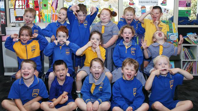 Clifton Springs Primary School Prep W Back row L-R: Toren Barnes, Dash Mooney, Fletcher Varmasli, Layla Bernhand, Darcy James Flight, Cooper Downward. Middle row: Adaline Ford, Eli Hoare, Stevie Long, Summah Leech, Zahra McDonald. Front row: Harry Garra, Vincent Harkin, Coco Howie, Charlie Billings, Taz Finnegan.