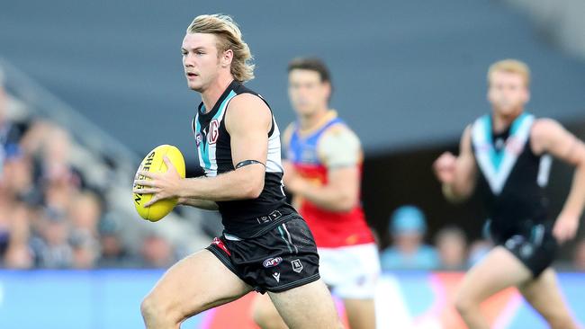 A potential future Brownlow Medal winner in Jason Horne-Francis should be sent to play a role on 2018 Brownlow Medal winner Tom Mitchell this week. Picture: Getty Images