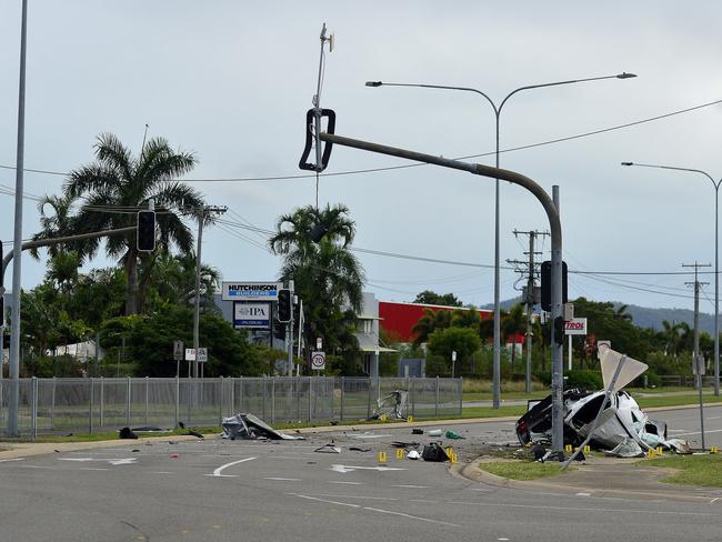 A number of children are dead this morning after a crash at a Garbutt intersection, Townsville. The children understood to be between the ages of eight and 12-years-old, have died after their car crashed at the intersection of Duckworth St and Bayswater Rd at 4.30am. PICTURE: MATT TAYLOR