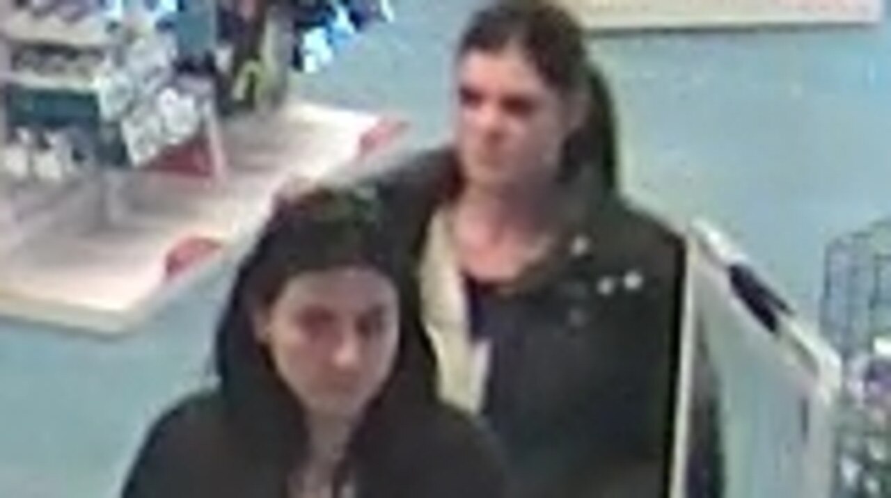 Frankston Parc Robbery Police Seek Women After Car Handbag Stolen Herald Sun 2055