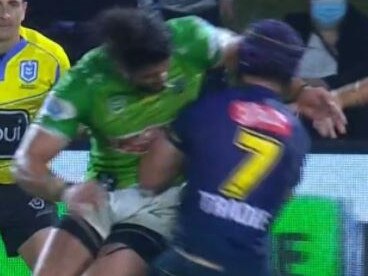 Jahrome Hughes was left concussed byt is hit. Image: Fox League