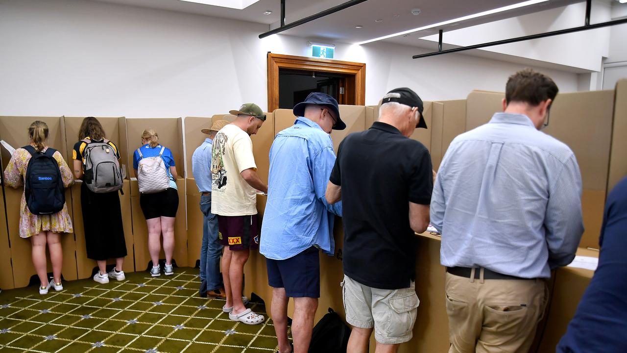 The AEC is encouraging fans to cast their vote early so they can focus on enjoying the footy. Picture: NewsWire / John Gass