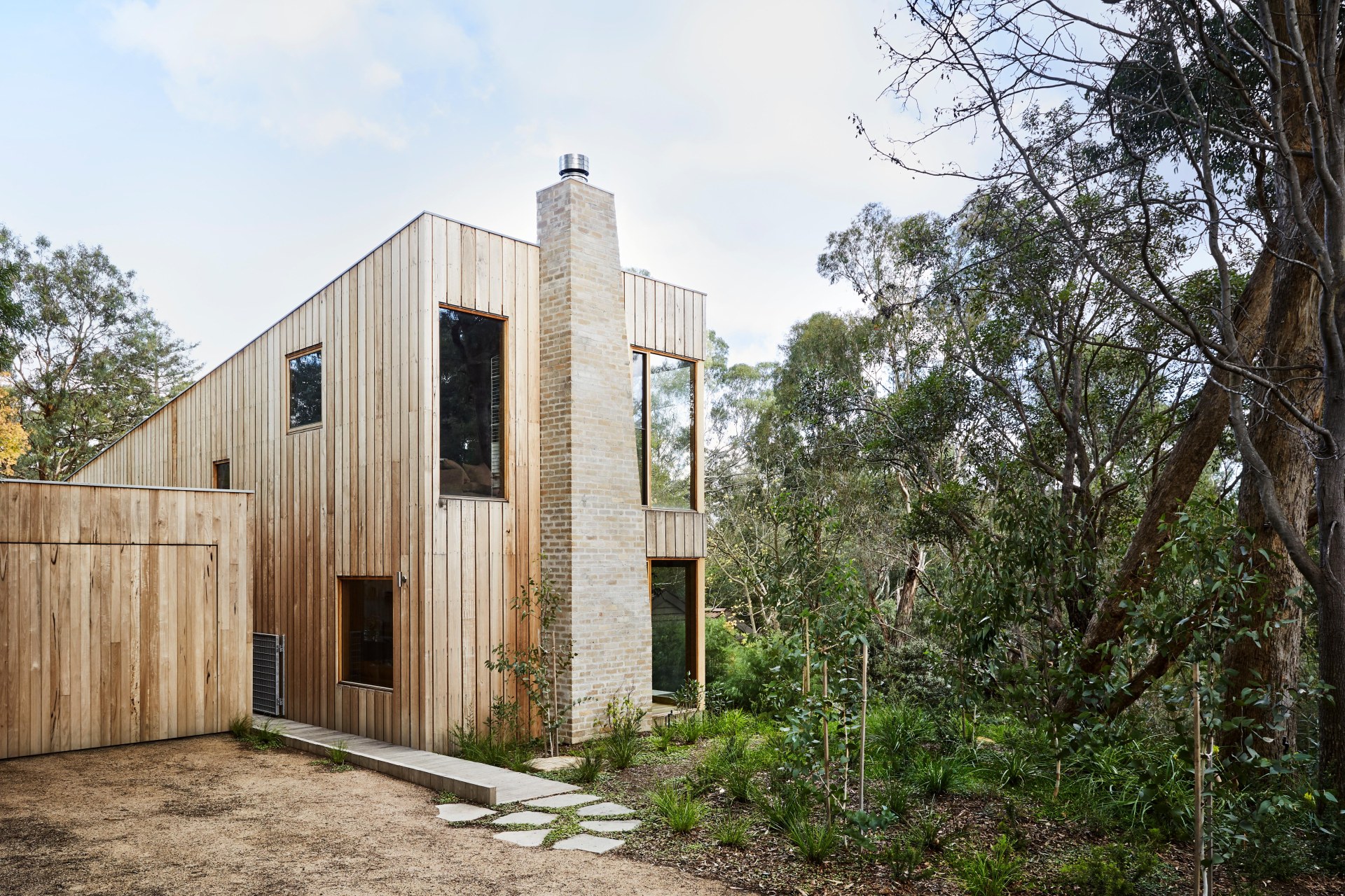 Bardolph Gardens by Breathe Architecture - Modern Townhouse Design