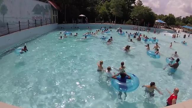 Lifeguard Saves Drowning Girl In Crowded Swimming Pool Au — Australias Leading News Site