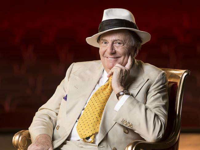 Barry Humphries - Adelaide Cabaret Festival 2015 - Photo by Claudio Raschella