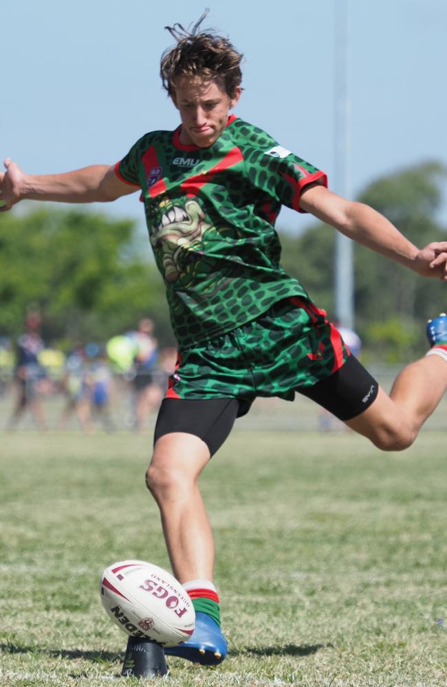 Luke Pietzner converts for Sarina in the U16 Sarina v Moranbah clash.