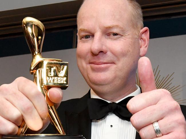 Tom Gleeson poses for a photograph after winning the Gold Logie for most popular personality on Australian TV during the 2019 Logie Awards at The Star Casino on the Gold Coast, Sunday, June 30, 2019. (AAP Image/Darren England) NO ARCHIVING, EDITORIAL USE ONLY