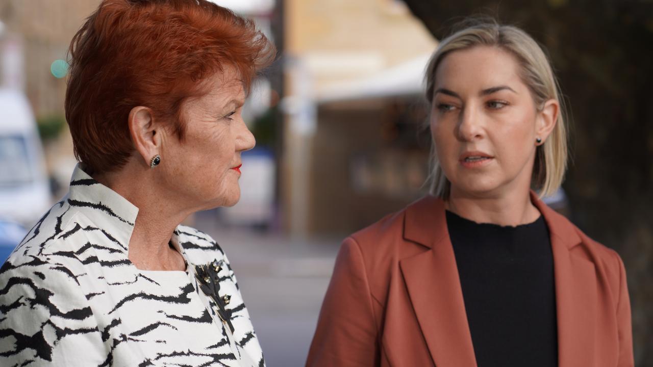 One Nation leader Pauline Hanson with her daughter Lee Hanson, the party's Senate candidate for Tasmania. Picture: One Nation