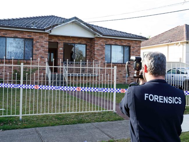 It’s believed to have been a domestic incident. Picture: NewsWire / Max Mason-Hubers