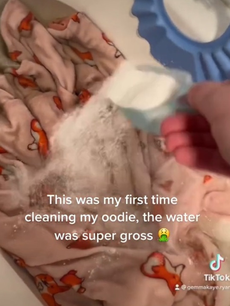 How to wash an oodie sale