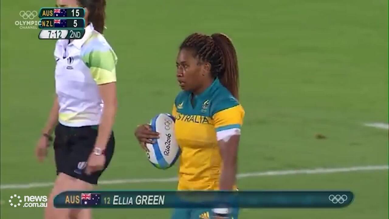 Ellia Green scores a try for Australia at the Rio 2016 Olympics