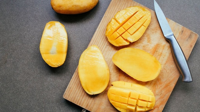 Mango picture for thumbnail about mangos.