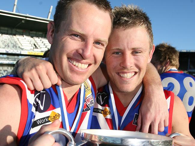 GFL Grand Final 2007South Barwon 2.1 5.4 7.10 11.13 (79)Bell Park 1.3 3.5 5.6 6.6 (42)Goals: South Barwon -- C.Wells 3, J.Armistead, D.Cameron, M.Corrigan 2, J.Westwood, G.Wallace. Bell Park -- B.Johnson 2, K.Robertson, S.Browne, R.Dillon, J.Graham.Best: South Barwon -- J. Armistead, C. Biddiscombe, L.Buckland, B.Boseley, J.Garvey, J.McCann, M.Corrigan. Bell Park -- R. cSparron, Z.Vail, L.Thomson, P.Brown, M.Cuthill, M.Dillon, B.Grgic  The Corrigan brothers Paul Corriogan and Mark Corrigan