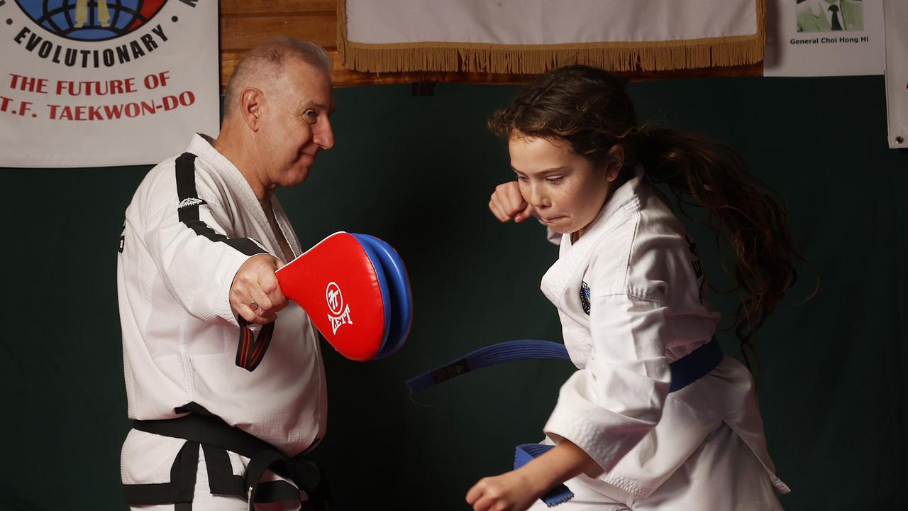 How dad has inspired Tasmanian junior taekwondo champion