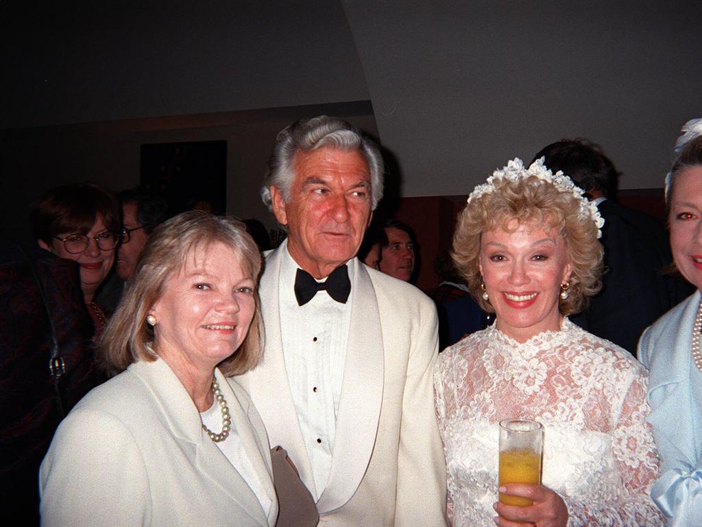 Australian politician Bob Hawke with author Blanche d'Alpuget on their wedding day.