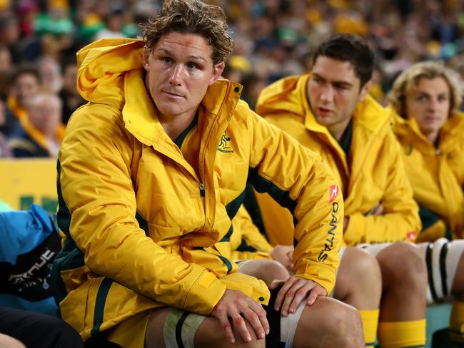 SYDNEY, AUSTRALIA - JUNE 23:  Michael Hooper of the Wallabies sits on the bench injured during the Third International Test match between the Australian Wallabies and Ireland at Allianz Stadium on June 23, 2018 in Sydney, Australia.  (Photo by Cameron Spencer/Getty Images)