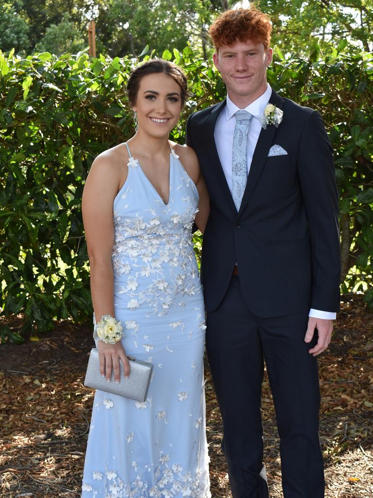 Mackay State High School formal 2021: Students dazzle in sparkles and ...