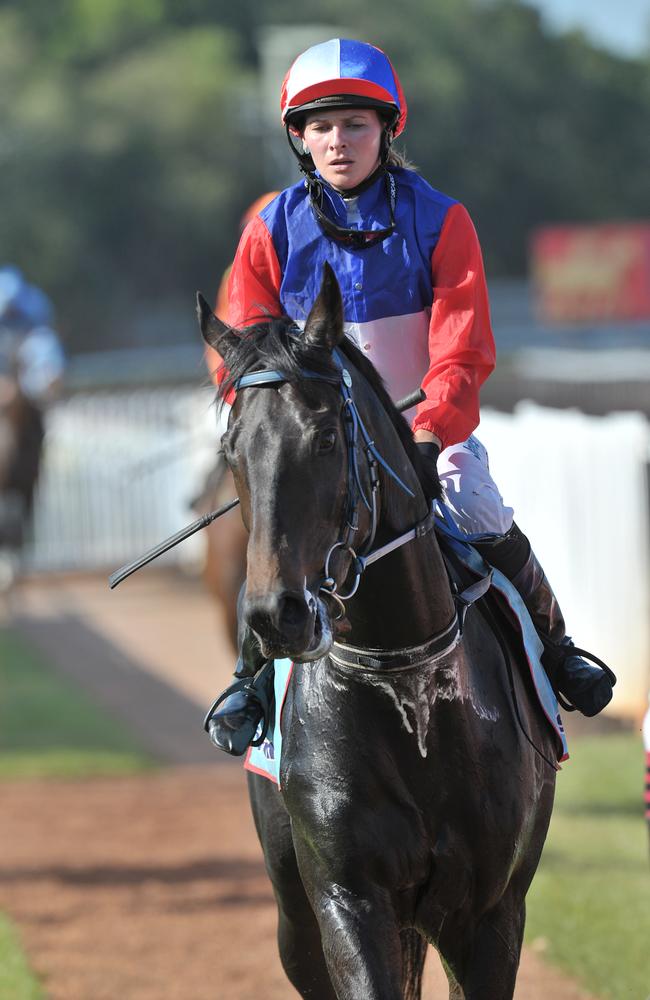 Simone Montgomerie died on Darwin Cup Day in 2013.