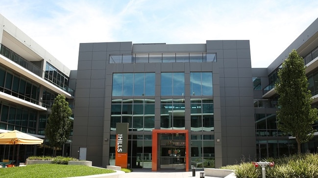 Hills Shire Council have passed a motion for councillors and the mayor to receive pay rises.