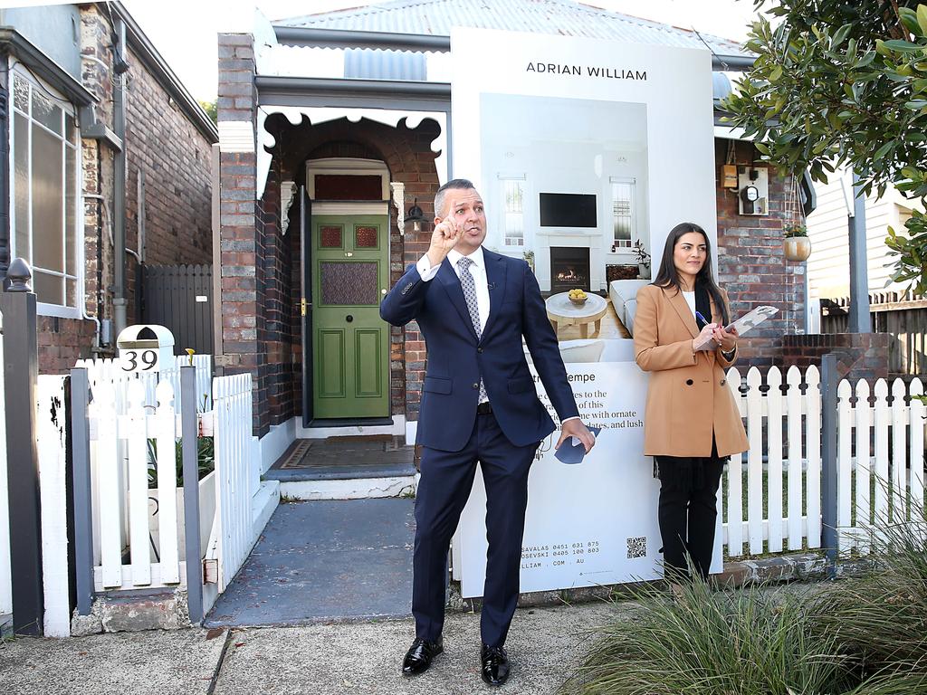 Auctioneer Clarence White dropped the hammer at $1,466,000. Picture: Jane Dempster