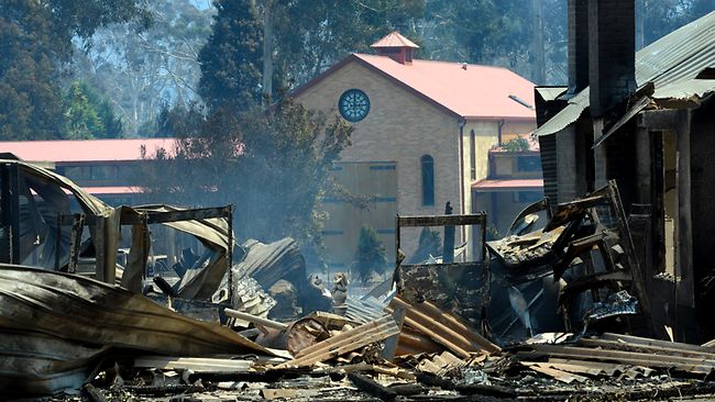 Gifts a lifeline for Black Saturday victims | Herald Sun