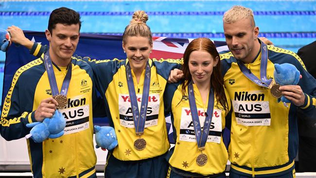 The new 4x100m freestyle mixed relay world champions. Photo by Quinn Rooney/Getty Images.