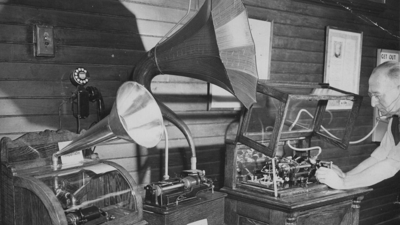 Today in history, December 6 First sound recording