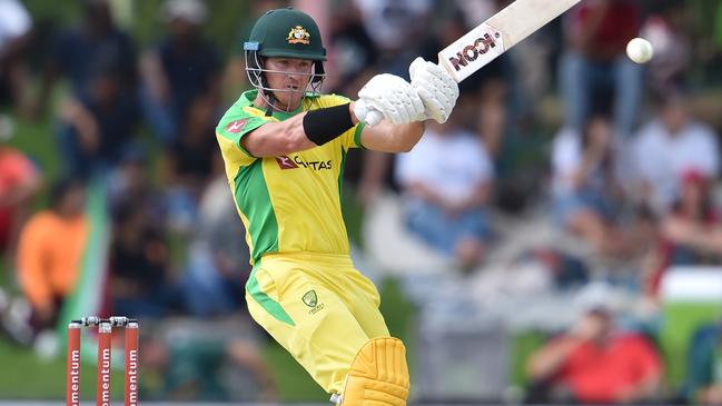 D’Arcy Short will replace Warner in Australia’s T20 squad.