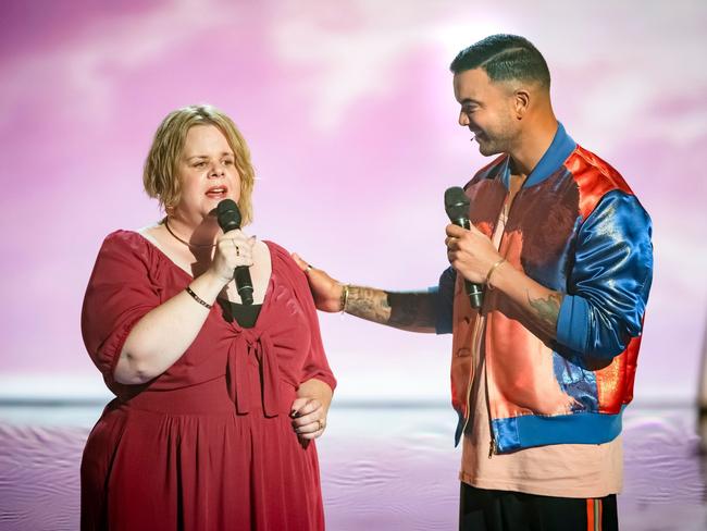 Kingaroy singing teacher Julee-anne Bell performed Climb Ev’ry Mountain side-by-side with Guy Sebastian. Photo/Channel 7