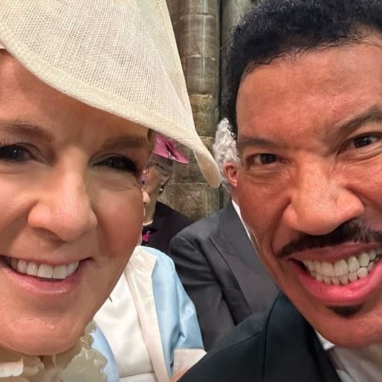 Australian Julie Bishop takes a selfie with Lionel Richie inside Westminster Abbey ahead of the Coronation. Picture: Instagram